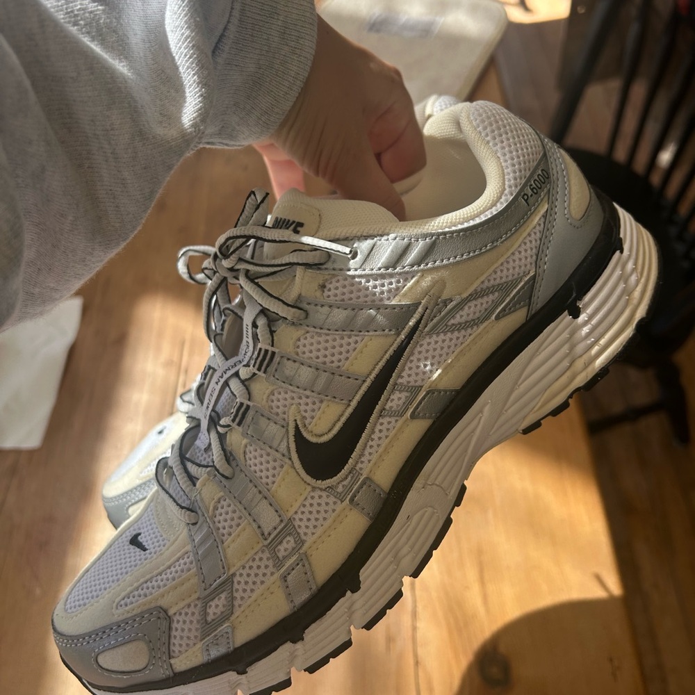 Nike P-6000 Women’s Sneakers